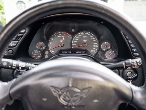 Used 1999 Chevrolet Corvette Coupe w/ Performance Handling Pkg RWD image 50