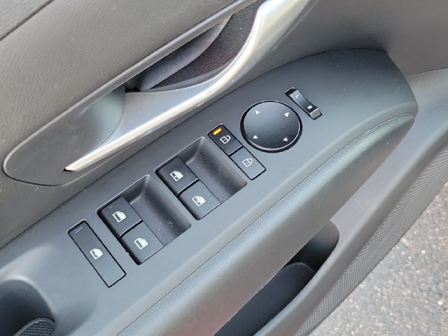 Certified 2025 Hyundai Tucson SEL AWD/4WD image 9