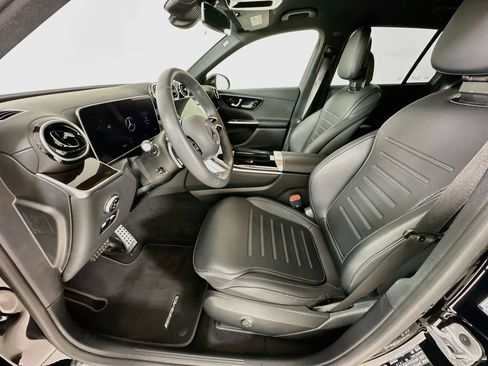 Used 2024 Mercedes-Benz GLC 300 4MATIC image 21