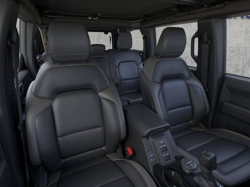 New 2026 Ford Bronco Outer Banks AWD/4WD image 10
