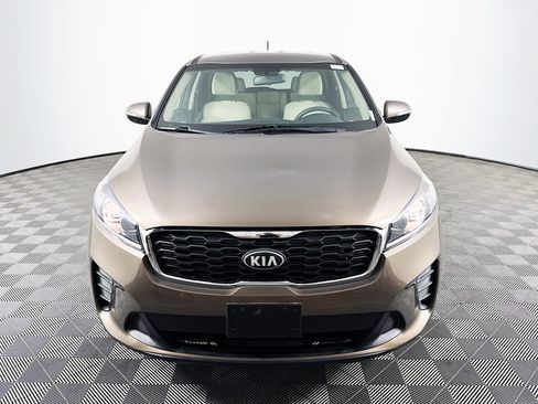 Used 2019 Kia Sorento LX image 6