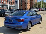 Used 2024 Volkswagen Jetta SE image 5
