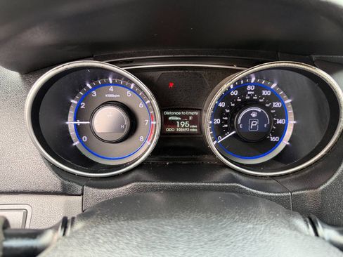 Used 2012 Hyundai Sonata GLS image 12