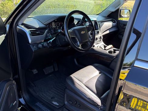 Used 2018 Chevrolet Tahoe LT AWD/4WD image 3
