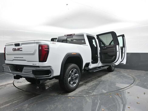 New 2026 GMC Sierra 2500 SLT w/ SLT Premium Package image 47
