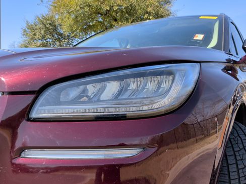 Used 2020 Lincoln Corsair Reserve w/ Appearance Package image 3