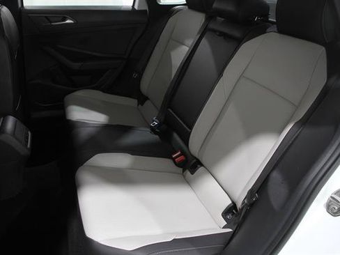 Used 2020 Volkswagen Jetta R-Line w/ R-Line Cold Weather Package FWD image 17