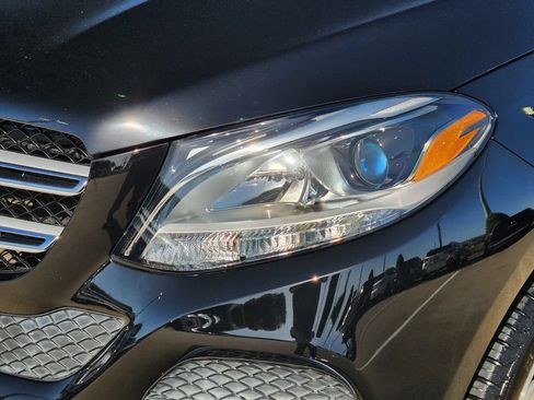 Used 2017 Mercedes-Benz GLE 350 image 9