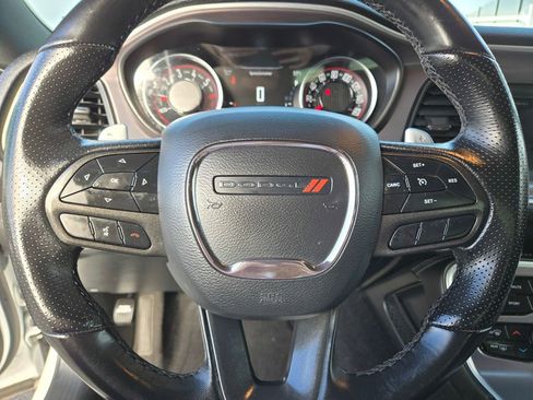 Used 2022 Dodge Challenger R/T image 21