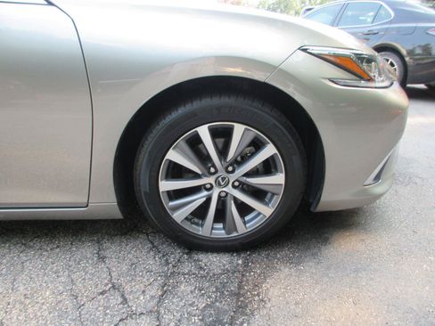 Used 2021 Lexus ES 350 w/ Premium Package FWD image 20