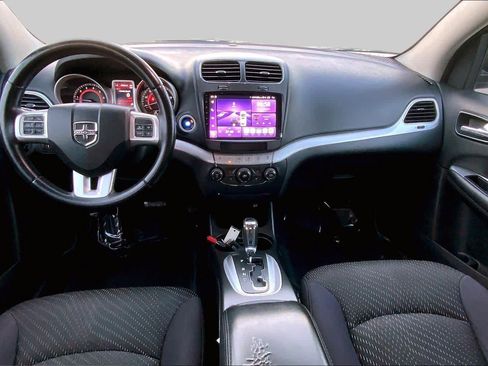 Used 2013 Dodge Journey SXT w/ Flexible Seating Group FWD image 14
