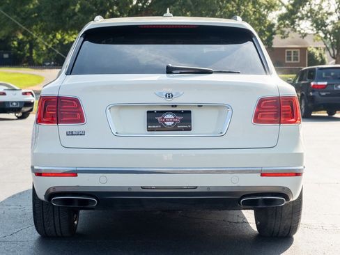 Used 2018 Bentley Bentayga Activity image 35
