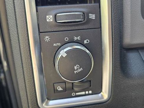 Used 2016 RAM 2500 SLT w/ Protection Group AWD/4WD image 22