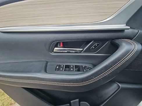 Certified 2024 MAZDA CX-90 Plug-In Hybrid w/ Preferred image 9