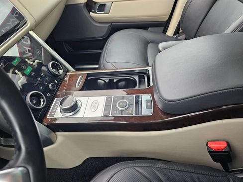 Used 2022 Land Rover Range Rover P525 Westminster Edition AWD/4WD image 30