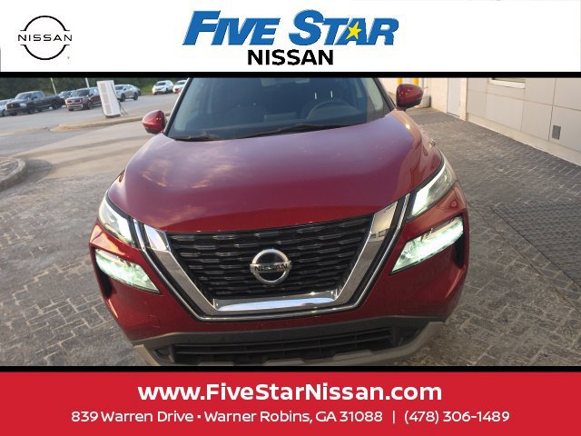 Used 2021 Nissan Rogue SV FWD image 3