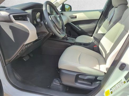 Certified 2026 Toyota Corolla Cross L FWD image 12