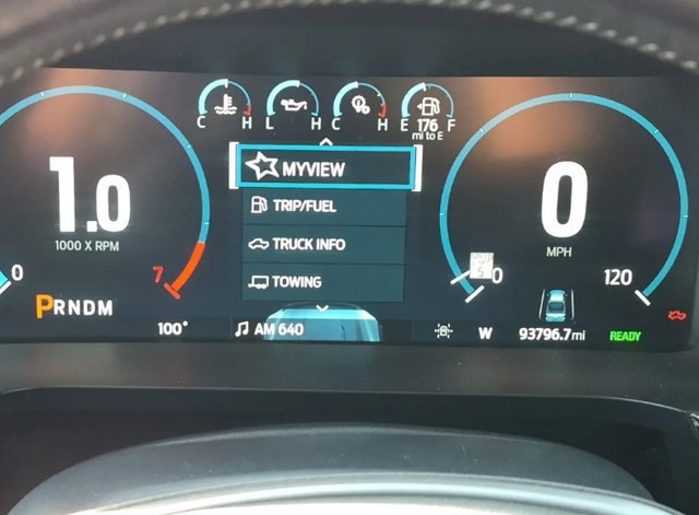 Used 2022 Ford F150 Lariat w/ Equipment Group 502A High AWD/4WD image 11