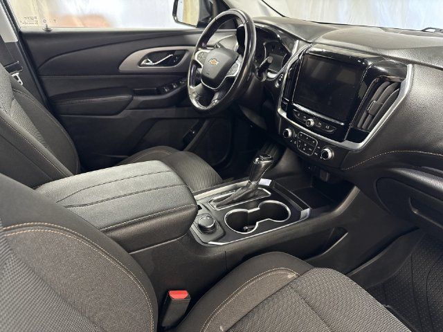 Used 2020 Chevrolet Traverse LT FWD image 30
