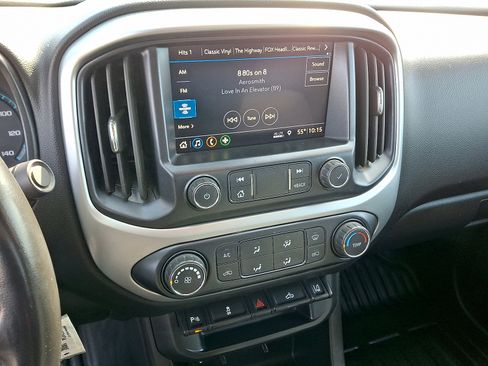 Used 2020 Chevrolet Colorado LT w/ Safety Package AWD/4WD image 6