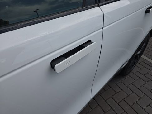 Used 2026 Land Rover Range Rover Velar S image 14