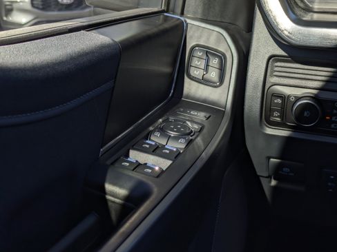 New 2025 Ford F350 Lariat w/ Lariat Ultimate Package image 52