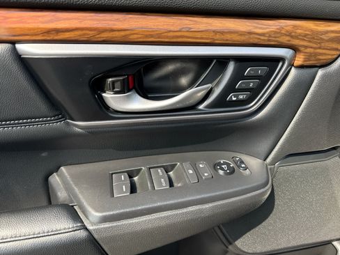 Used 2021 Honda CR-V EX-L image 10