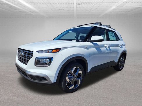 New 2026 Hyundai Venue SEL FWD image 1