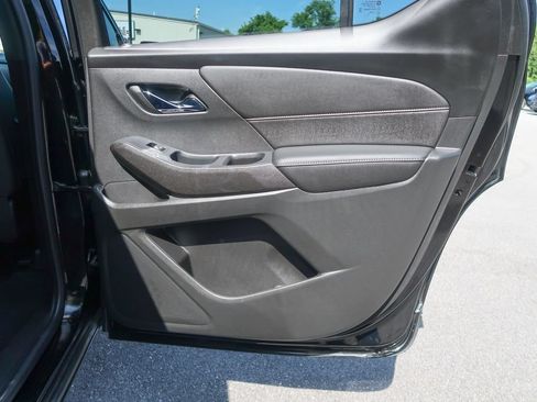 Used 2022 Chevrolet Traverse LT AWD/4WD image 20