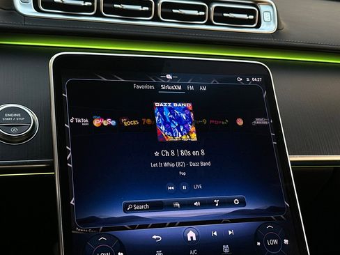 Certified 2025 Mercedes-Benz S 580 4MATIC Sedan image 36