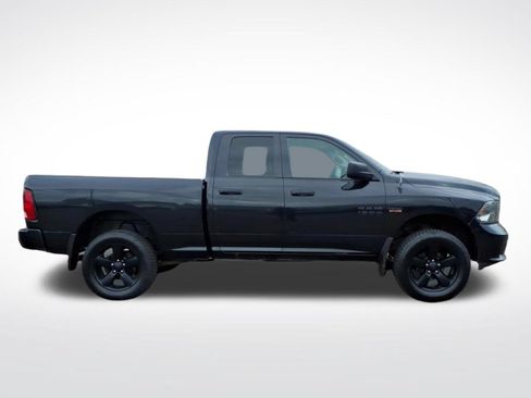 Used 2016 RAM 1500 Express w/ Black Ram 1500 Express Group AWD/4WD image 8