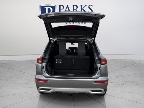 Used 2023 Mitsubishi Outlander SE AWD/4WD image 19