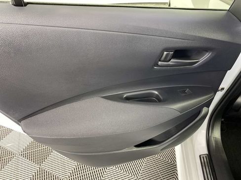 Used 2023 Toyota Corolla LE w/ Carpet Mat Package (TMS) FWD image 23