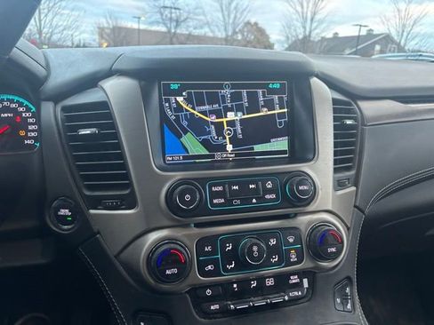 Used 2018 GMC Yukon Denali w/ Open Road Package image 11