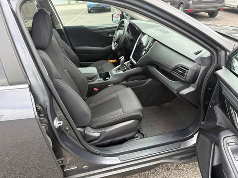 Used 2024 Subaru Outback Premium AWD/4WD image 13