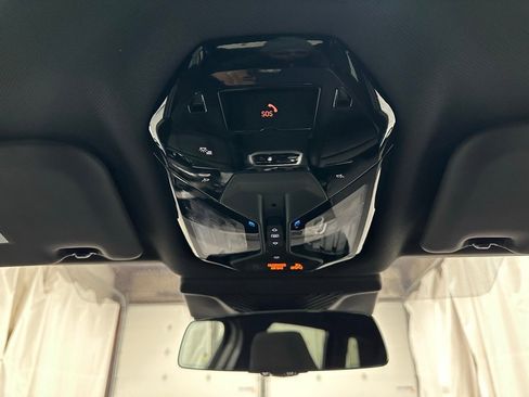 Used 2025 BMW X3 xDrive30i w/ M Sport Package image 36