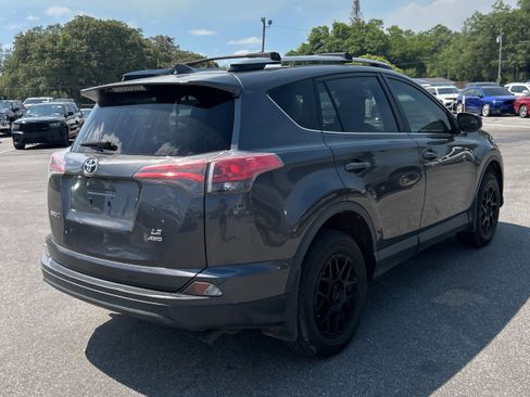 Used 2017 Toyota RAV4 LE w/ All Weather Liner Package AWD/4WD image 12