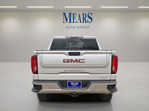 Used 2019 GMC Sierra 1500 SLT image 4