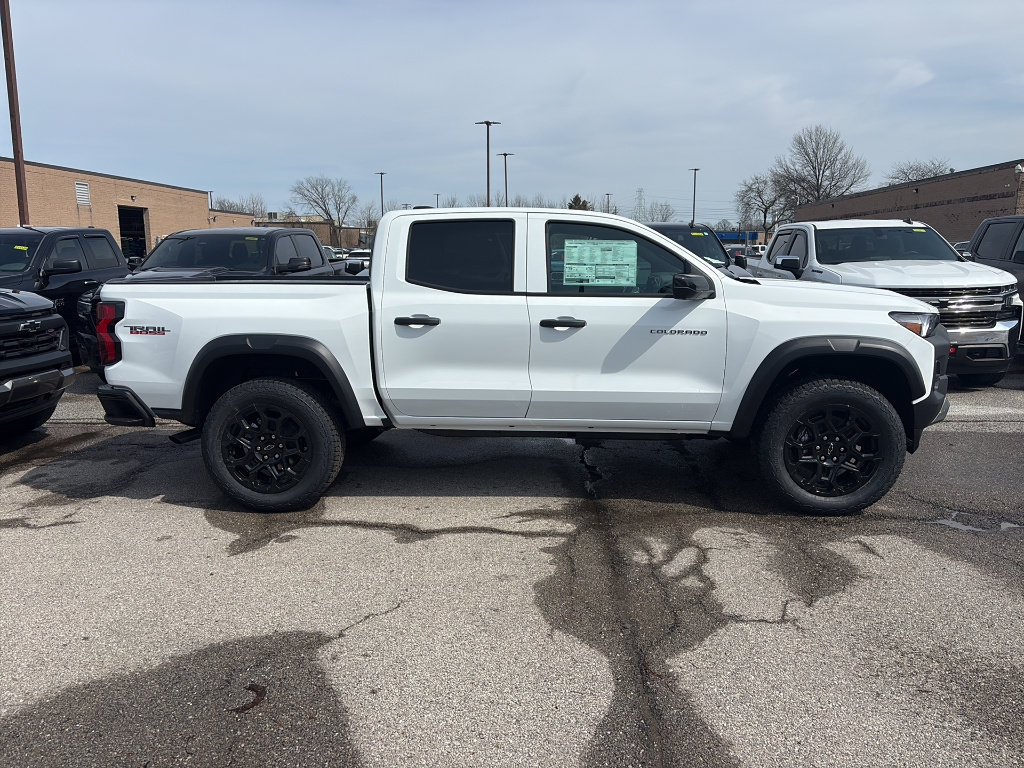 New 2026 Chevrolet Colorado Trail Boss AWD/4WD image 2