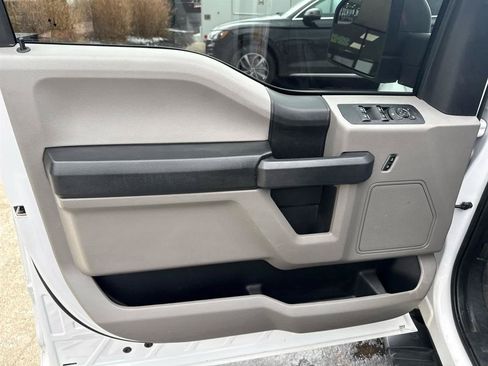 Used 2019 Ford F150 XL w/ Equipment Group 101A Mid AWD/4WD image 18