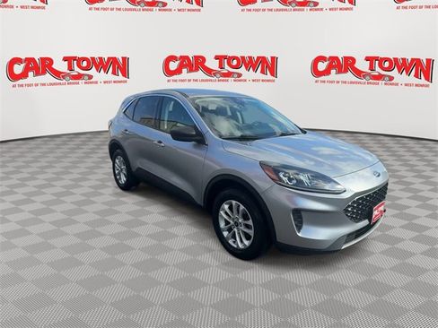 Used 2022 Ford Escape SE w/ Convenience Package image 2