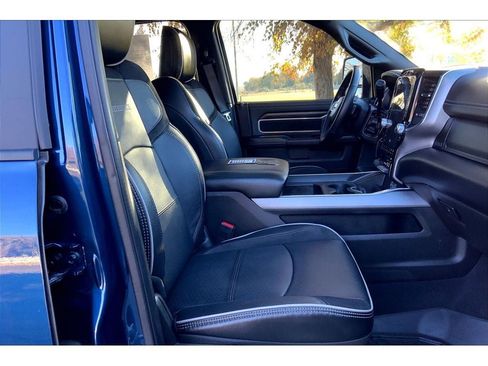 Used 2024 RAM 2500 Laramie w/ Night Edition image 8