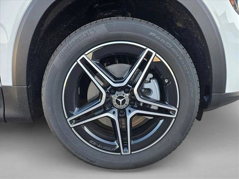 New 2026 Mercedes-Benz GLB 250 image 10