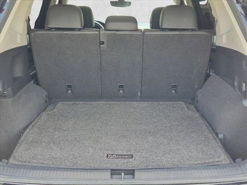 Used 2022 Volkswagen Tiguan SE AWD/4WD image 6
