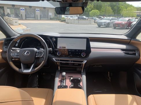 Used 2025 Lexus RX 350 Premium w/ Accessory Package (Z1) image 30