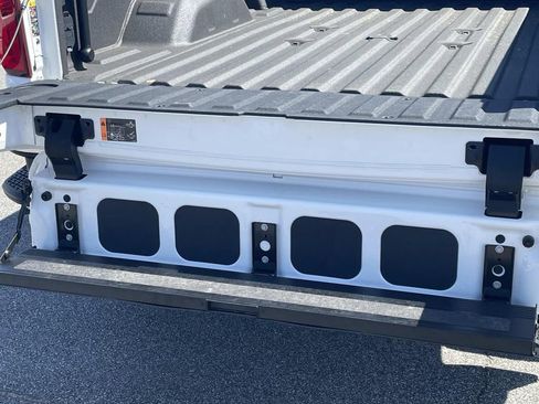 Used 2022 Chevrolet Silverado 3500 LTZ w/ LTZ Convenience Package image 12