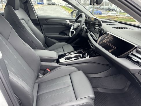Certified 2026 Audi A6 Prestige AWD/4WD image 35