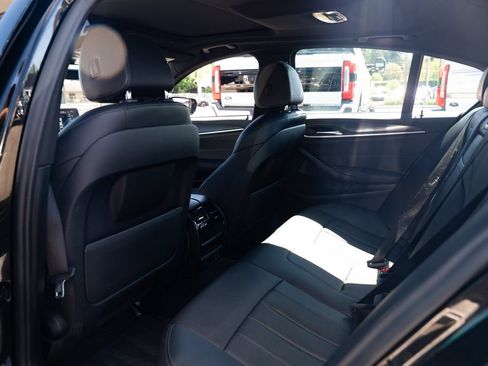 Used 2021 BMW 530i xDrive w/ M Sport Package AWD/4WD image 23