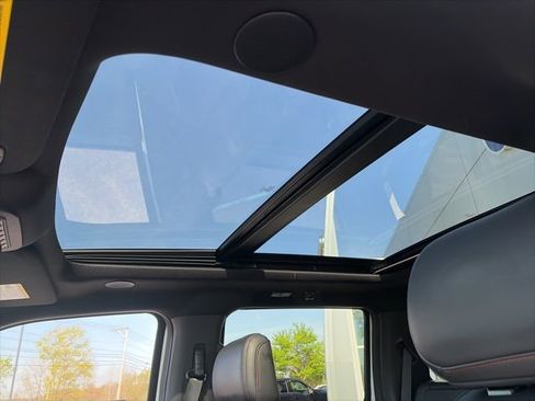 Used 2025 Ford F150 Raptor AWD/4WD image 34