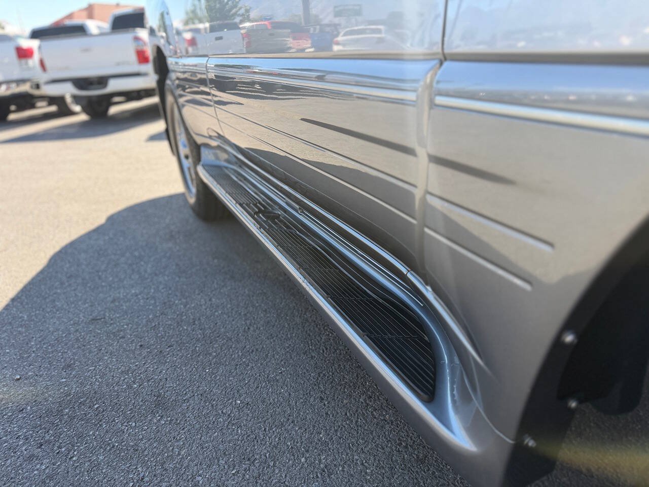 Used 2004 Lexus LX 470 4WD image 18